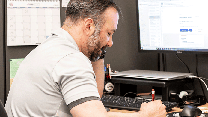 Salesperson-On-Phone-Problem-Solving