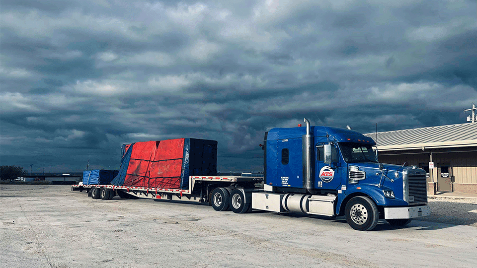 Step-Deck-Semi-Truck-Tarps-Freight