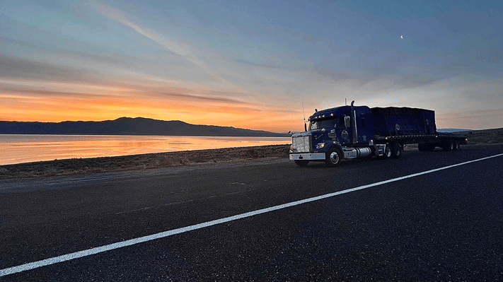 Bonded Flatbed Shipment With Tarps