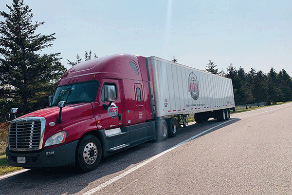 dry-van-shipment-parked-on-highway