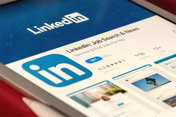 Linkedin-social-media-application