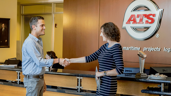 Job-candidate-shaking-hands