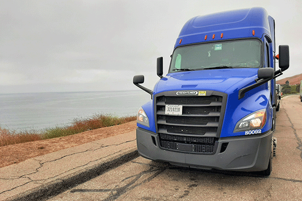 class-8-semi-tractor